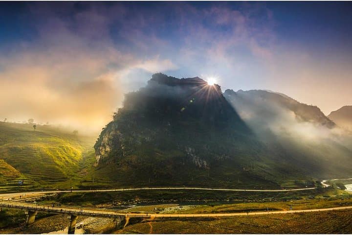 3-Day Trekking Ha Giang: Dong Van Karst Plateau Passes, Villages & Ma Pi Leng photo 2