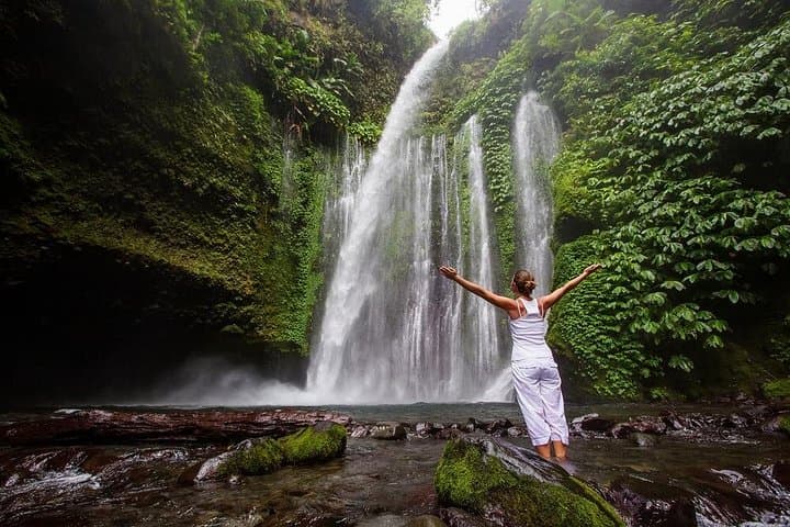 Hike to Lombok’s Sendang Gile & Tiu Kelep Waterfalls: Private Senaru Day Tour