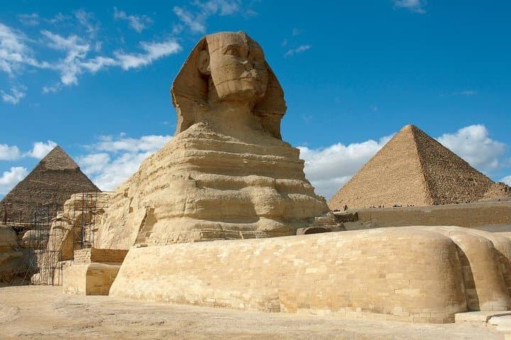 Private Half-Day Tour of the Giza Pyramids, Sphinx & Valley Temple photo 3