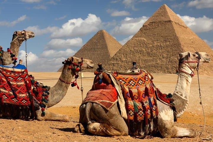 Private Half-Day Tour of the Giza Pyramids, Sphinx & Valley Temple photo 4