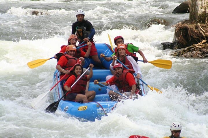 Full-Day Sarapiquí Canopy and Whitewater Rafting from San José