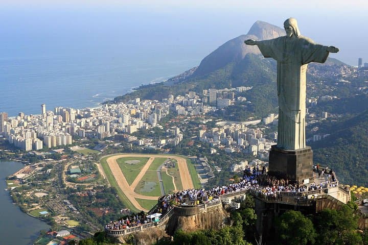 Full-Day Rio Highlights: Corcovado, Tijuca Forest, Rocinha & South Zone Beaches