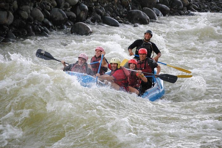 San Miguel Sarapiquí Rafting: 12 km of Class II–III Rapids in Costa Rica photo 3