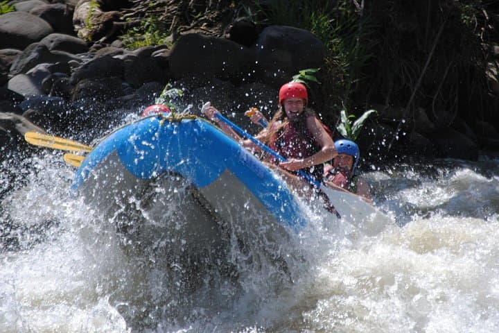 San Miguel Sarapiquí Rafting: 12 km of Class II–III Rapids in Costa Rica photo 4