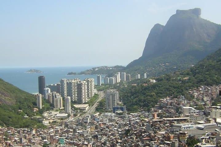 Full-Day Rio: Sugarloaf, Botanical Garden, Rocinha Drive and Prainha Beaches photo 3