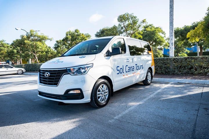 Private Transfer Punta Cana Airport to Bayahibe Hotels — Direct 55-Minute Door-to-Door Ride