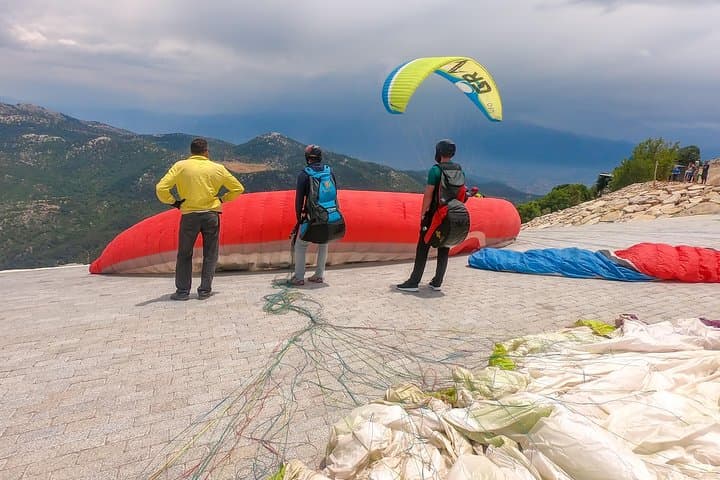 Tandem Paragliding Over Ölüdeniz: Babadag Flight with Hotel Pickup photo 4