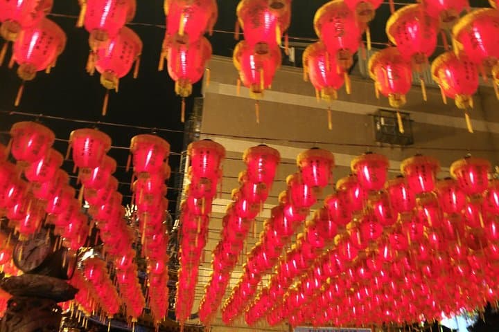 Taipei Memory: 48-Hour City Walking Tour and Coastal Outskirts photo 5