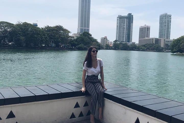 Colombo City Shore Excursion: 4-Hour Private Tour of Temples, Museum & Markets photo 4