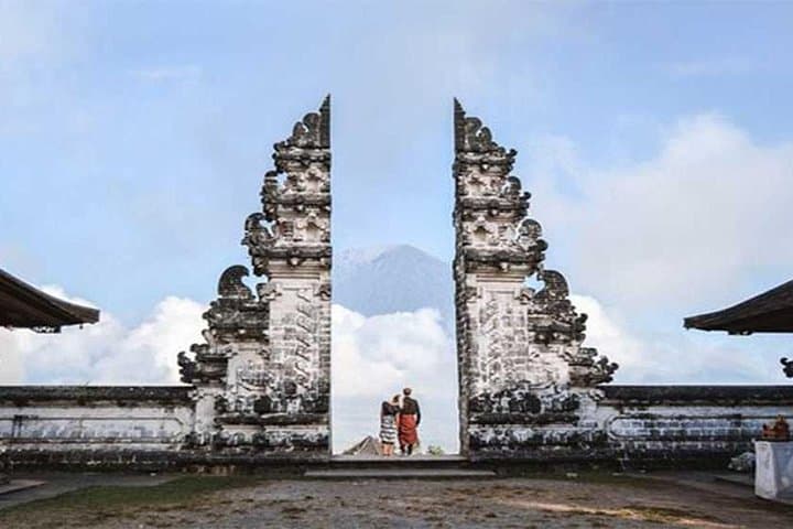 Gates of Heaven: Private Lempuyang Temple & East Bali Day Tour