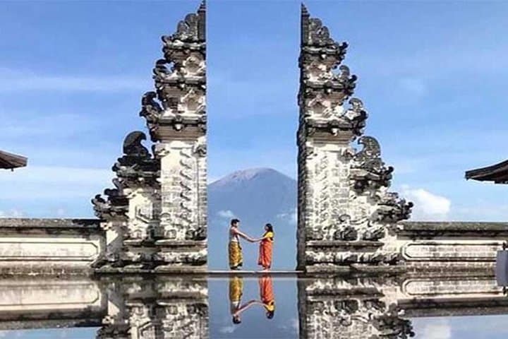 Gates of Heaven: Private Lempuyang Temple & East Bali Day Tour photo 6