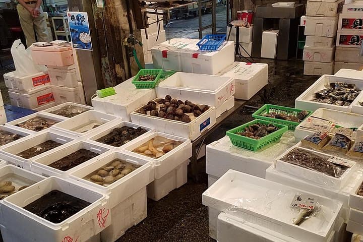 Deep Dive into Osaka Food Markets: Depachika, Kuromon & Korea Town photo 4