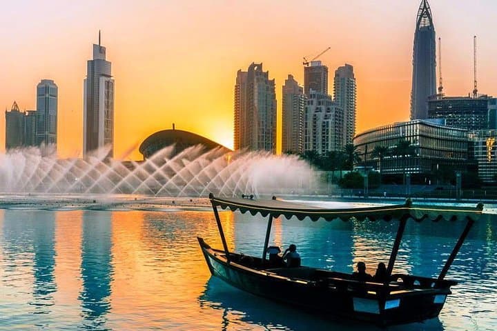 At the Top of Burj Khalifa: Dubai Fountain Boardwalk Views & Practical Tips photo 6