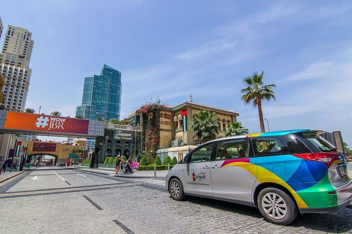Dubai Private Inter-Hotel Transfers: 24/7 One-Way Chauffeured Service Across UAE