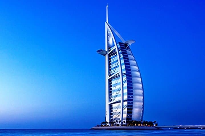 Seamless Private Transfer: Dubai International Airport to Port Rashid photo 4