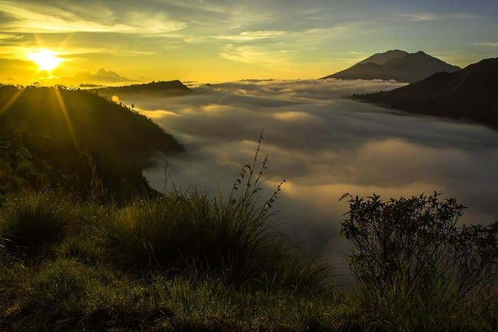 Sunrise Trek to Mount Batur: Hiking Bali’s Active Volcano at Dawn
