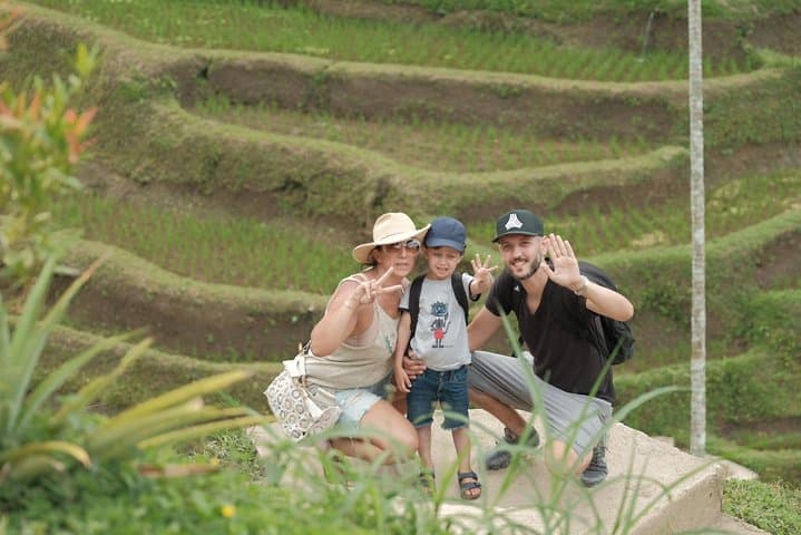Ubud Countryside Trek: Rice Terraces, Waterfall & Holy Water Temple photo 4