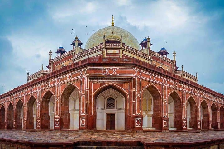 Explore New Delhi: Full-Day Private Custom Tour with Local Guide photo 4