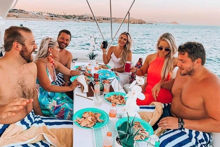 Cabo Private Yacht: 4-Hour Snorkel and Paddleboard Cruise to the Arch photo 2