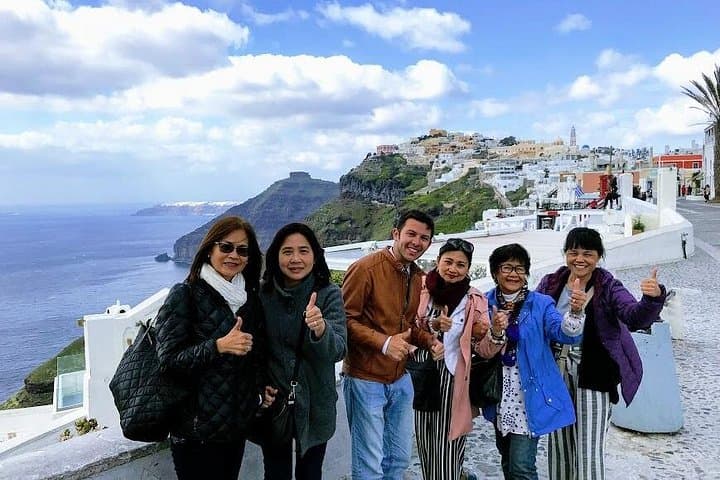 Santorini Private Highlights Full-Day Tour — Oia, Akrotiri & Black Beaches photo 5