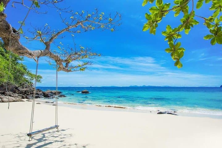 Phi Phi Khai Sunset Premium Tour: Full-Day Phi Phi, Maiton & Khai Islands with Lunch photo 5