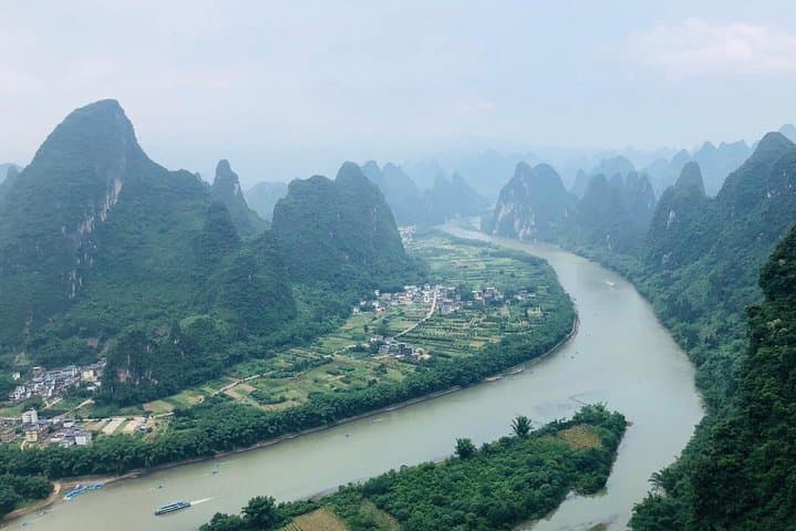 Guilin in 48 Hours: Private Li River Cruise & Longji Rice Terrace Experience photo 2