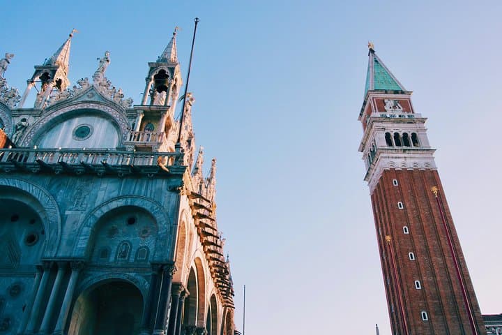 Skip-the-Line Saint Mark's Basilica and Shared Gondola Experience in Venice photo 6