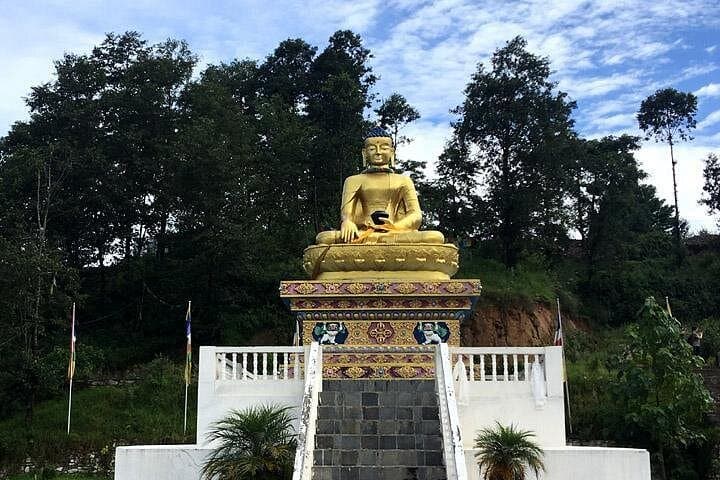 Nagarkot to Changu Narayan Day Hike — Sunrise Views and Ancient Temple Walk photo 6