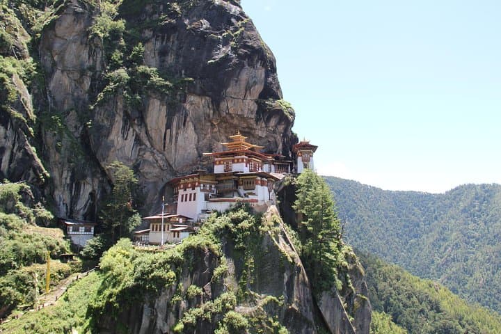 6-Day Cultural and Nature Circuit Through Western Bhutan photo 3