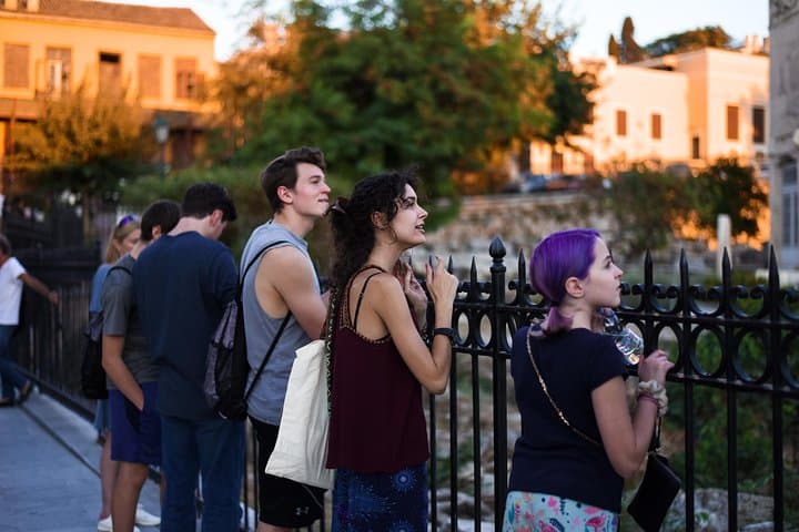Athens Night Walk: Highlights, Myths & Meze Dinner (Private)