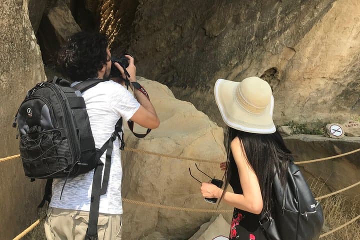 Gobustan & Absheron: Mud Volcanoes, Ateshgah and Burning Mountain Day Tour from Baku