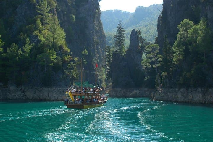 Green Canyon at Oymapınar: Antalya's Emerald Lake Boat Tour photo 2
