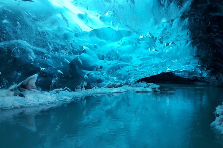 Frozen Wonders: Small-Group Ice Cave Tour at Jökulsárlón photo 2