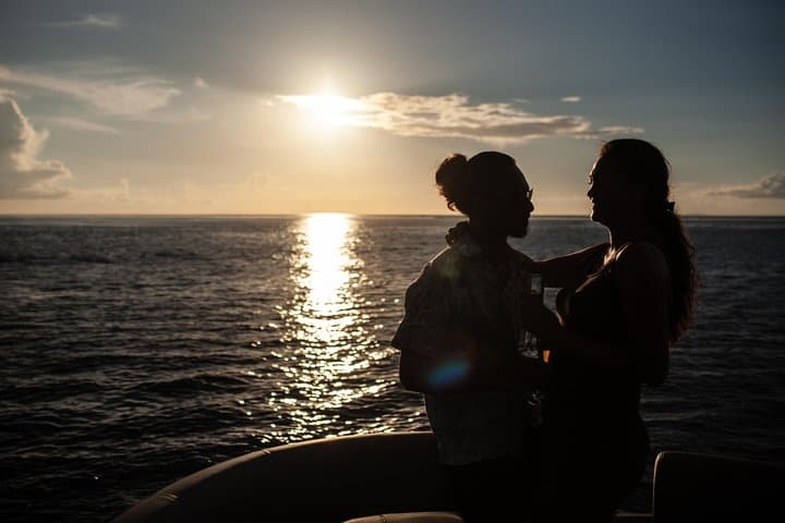 Private Sunset Lagoon Cruise with Slide in Bora Bora