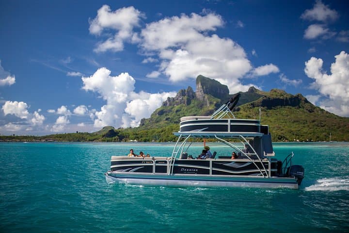 Private Sunset Lagoon Cruise with Slide in Bora Bora photo 4