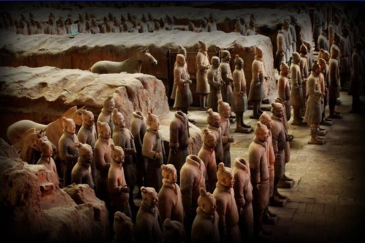 Two-Day Private Xi'an Tour from Beijing — Terracotta Warriors & City Wall Highlights photo 1