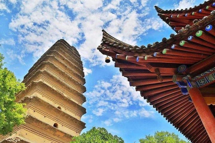 Two-Day Private Xi'an Tour from Beijing — Terracotta Warriors & City Wall Highlights photo 4