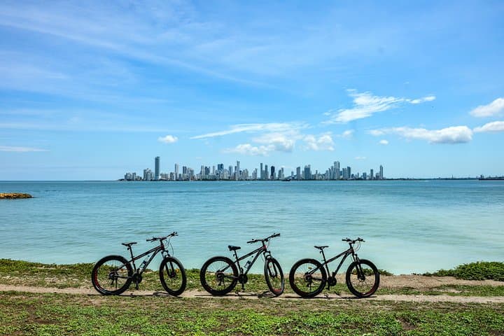 Tierra Bomba Mountain Bike Tour: Cartagena Island Fortresses & Coastal Trails