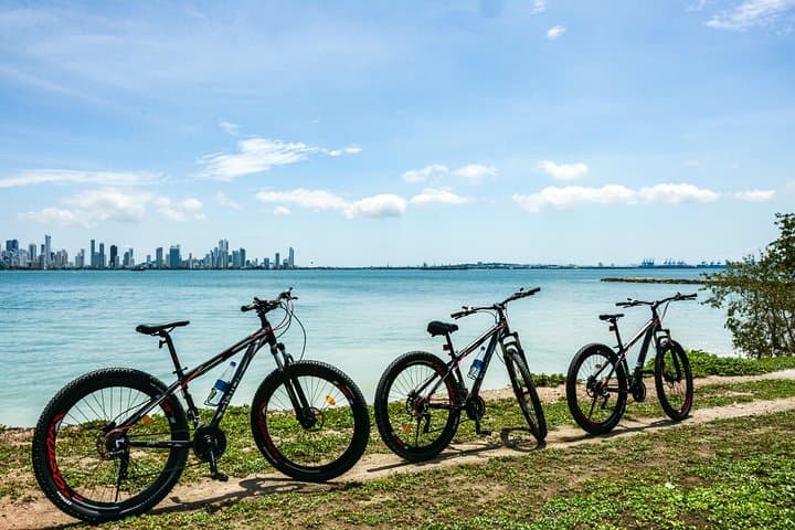 Tierra Bomba Mountain Bike Tour: Cartagena Island Fortresses & Coastal Trails photo 2