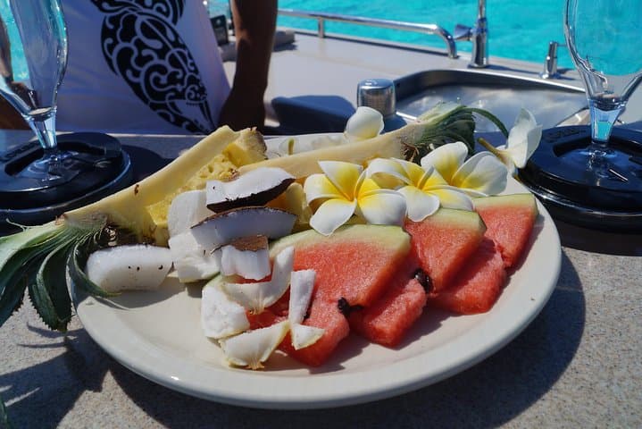 Private Bora Bora Lagoon Tour with Snorkeling and Onboard Lunch photo 3