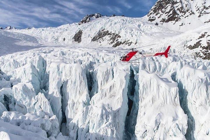 Twin Glacier Helicopter Flight Franz Josef & Fox Snow Landing photo 6
