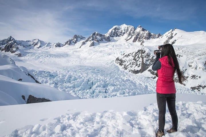 Twin Glacier Helicopter Flight Franz Josef & Fox Snow Landing photo 3