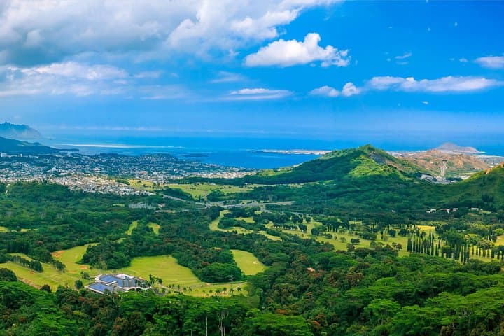 Private Windward Oahu Tour: Hanauma Bay, Diamond Head & Kahala Mansions photo 6