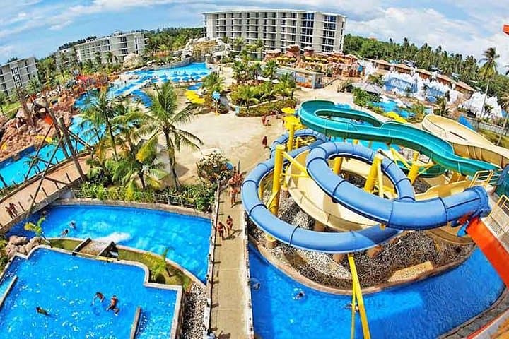 Skip-the-Line: SplashJungle Water Park at Centara Grand West Sands, Phuket