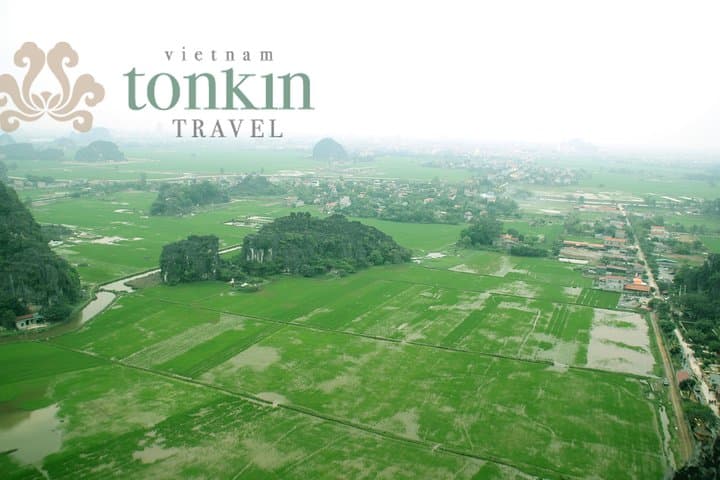 Ninh Binh Full-Day: Bai Dinh Pagoda, Trang An Boat Trip & Mua Cave Viewpoint photo 5