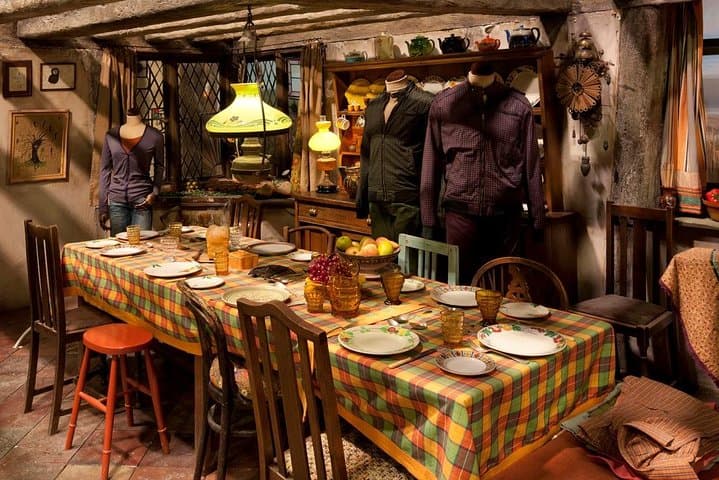 Warner Bros. Studio Tour London — The Making of Harry Potter with Hotel Pick-up photo 4