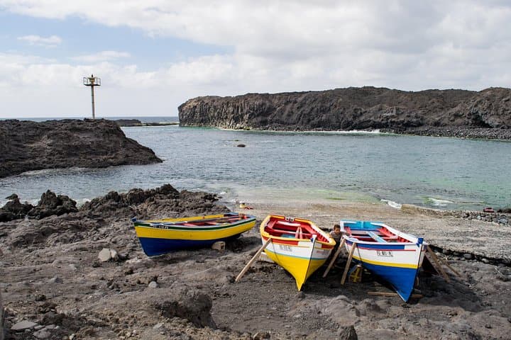 Fogo Island: São Filipe history and Salinas natural pool relaxation photo 1