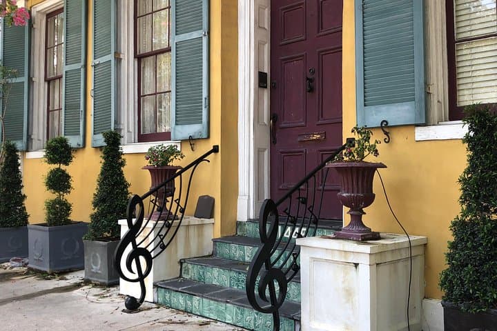 Exploring Creole Architecture in the Marigny: New Orleans Walking Tour photo 3
