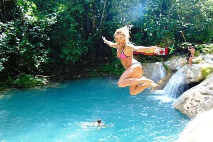 Blue Hole Ocho Rios: Swimming, Cliff Jumps & Caves Tour