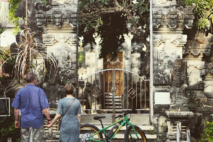 Jimbaran Beach eBike Tour: Cliff Views, Tegal Wangi Rock Pools & Jenggala Ceramics photo 2